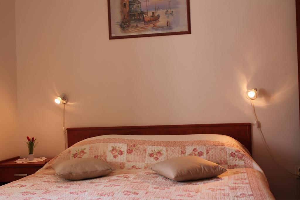 Apartments Nerio ดูบรอฟนิก ภายนอก รูปภาพ